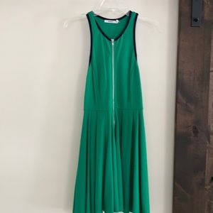 Bailey 44 size medium green summer dress